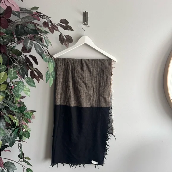 Wilfred Black and Gray Wool Shawl - Picture 2 of 5